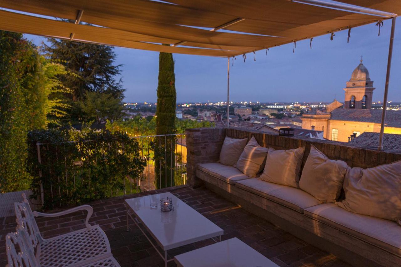 B&B Di Charme Le Contrade Сантарканджело-ди-Романья Экстерьер фото